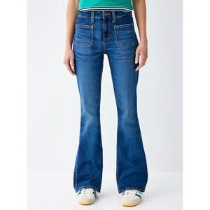 Guess mini-pockets bootcut jeans NWT